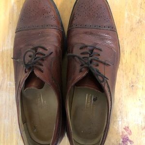 Men’s Johnson and Murphy Cellini Wingtip Oxford shoes